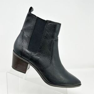 Franco Sarto Women's Black Leather Chelsea Boots Size 10M Pointed Toe Western